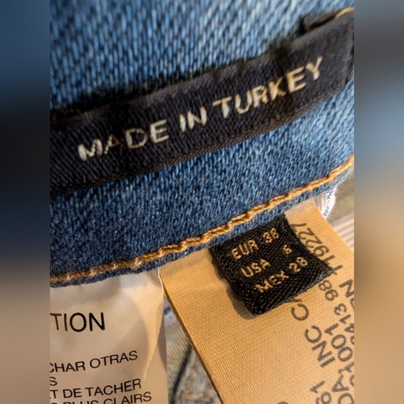 Massimo Dutti High Rise ankle flare Jeans US size 6, Eu 38 - Picture 7 of 15